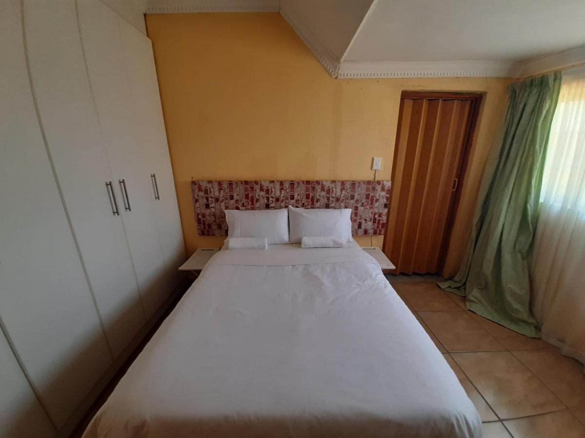 Angels Guesthouse Hazyview Esterno foto
